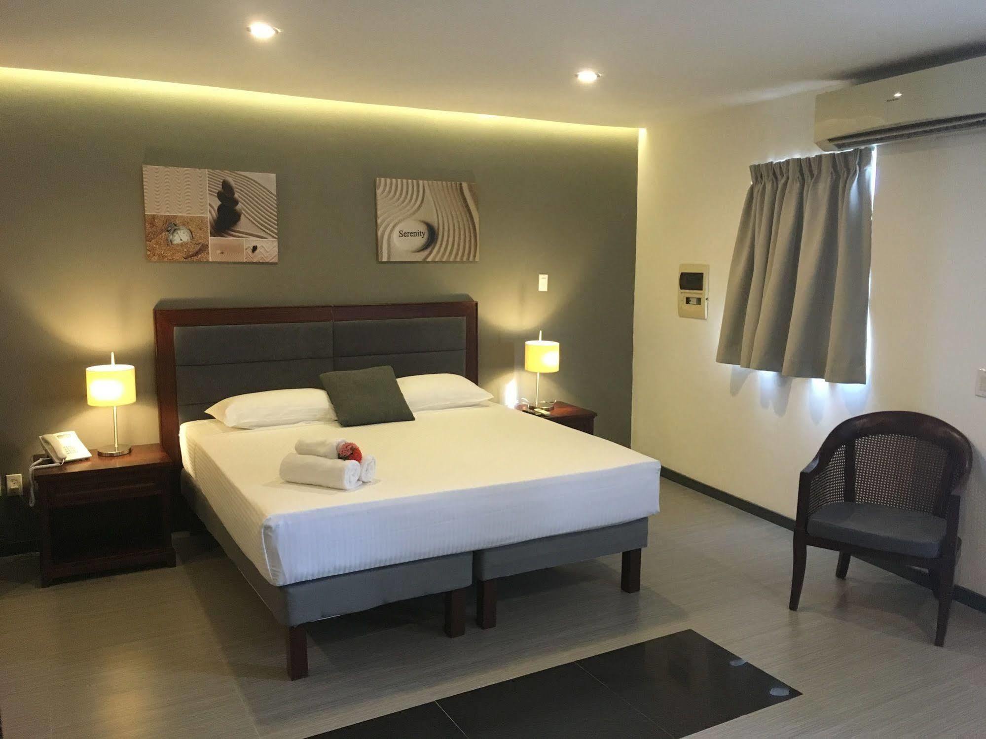 Curacao Suites Hotel Willemstad Zewnętrze zdjęcie